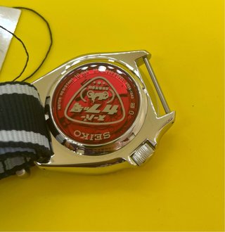 Seiko 5 Sports SRPK37K1 Honda Super Cub Automático