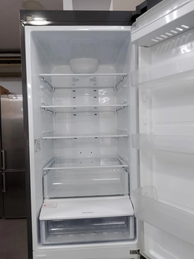 Frigorifero Samsung in acciaio inossidabile