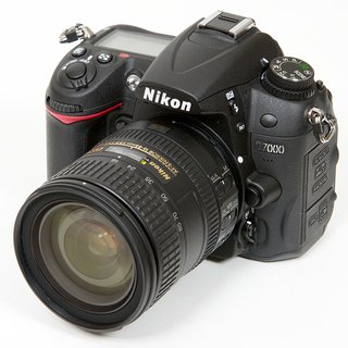 Objetivo Nikon AF-S DX VR 16-85mm f/3.5-5.6G ED