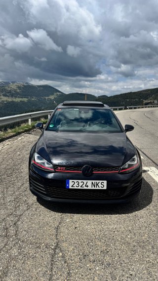 Volkswagen Golf 2015