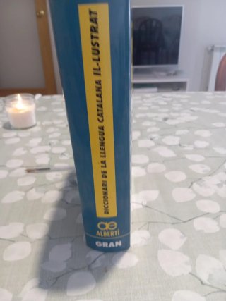 Diccionari de la llengua catalana gran il·lustrat