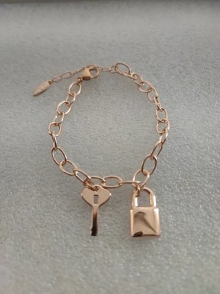 Pulsera eslabones con llave y candado