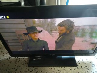 TV Sharp 40 40LE240E (No Smart)