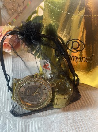 Reloj Fiesta unisex con Cristales sin estrenar.