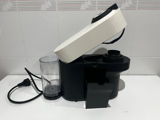 Cafetera Nespresso