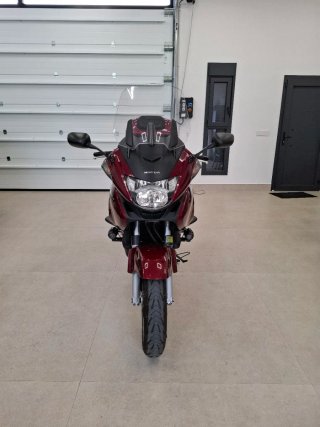 Honda Deauville 700 Rojo Gran Turismo