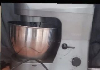 Amasadora Eléctrica gris