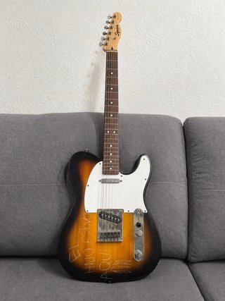 Guitarra Squier Telecaster + Ampli Marshall