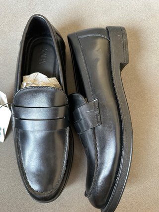 Mocasines Zara Hombre negros.