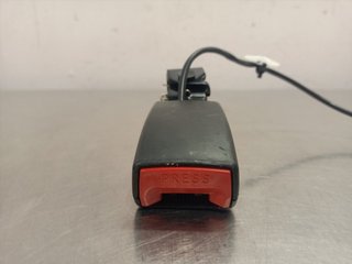 ENGANCHE CINTURON TRASERO IZQUIERDO MG ZS 15S4C 1