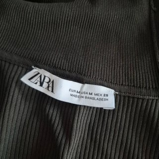 Camiseta de manga larga verde oliva