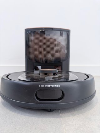 Conga 10090 AI Spin Revolution, vale nueva 450 €