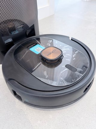Conga 10090 AI Spin Revolution, vale nueva 450 €
