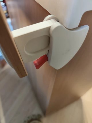 Cómoda cambiador con bañera