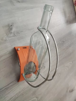 Botellero de vino naranja