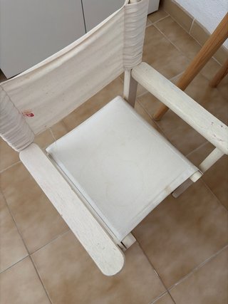 Tocador infantil con espejo y silla
