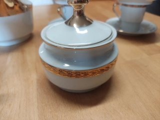 Juego de café porcelana blanco y oro