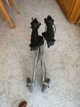 Andador Plegable con Ruedas
