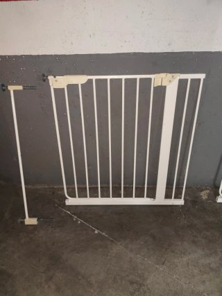 Barrera seguridad Ikea bebés, con extensión