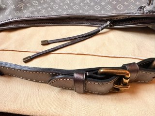 Bolso Louis Vuitton Gris/Plata Monogram