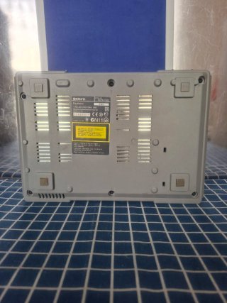 PLAYSTATION 1 ORIGINAL +MEGADRIVE