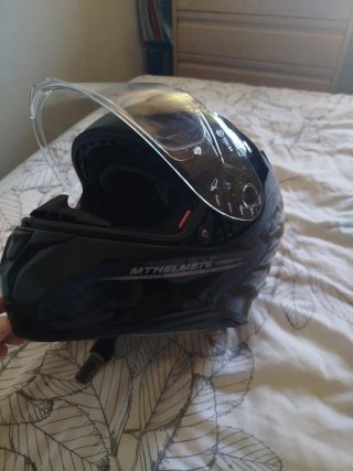 Casco de moto MT