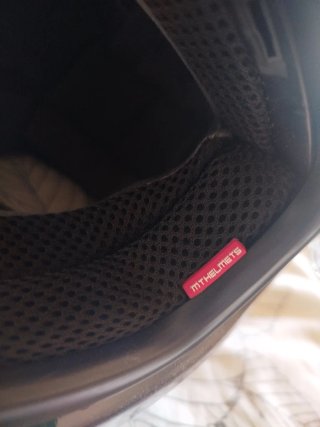 Casco de moto MT