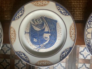 Juego 3 Platos Decorativos Cerámica Azul y Dorado