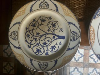 Juego 3 Platos Decorativos Cerámica Azul y Dorado