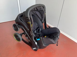 Silla coche /carrito paseo Doona X modelo nuevo