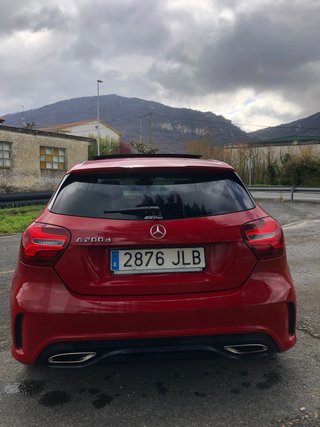 MERCEDES-BENZ Clase A 200 d AMG Line