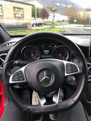 MERCEDES-BENZ Clase A 200 d AMG Line