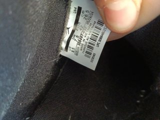 Jordan 4 Negro y Dorado