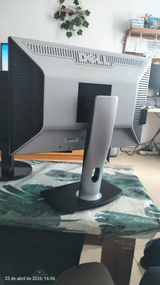 2 Monitores Acer 24 y Dell 22 Buen Estado