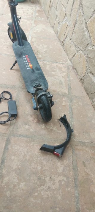 Patinete Red Bull Racing RB-RTEEN85 Certificado 23