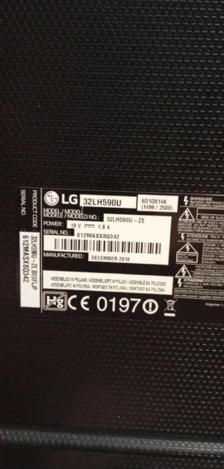 varios TV smart para piezas o reparar