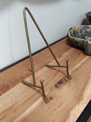 Soporte expositor Zara Home metal dorado