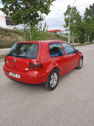 Volkswagen Golf 2000