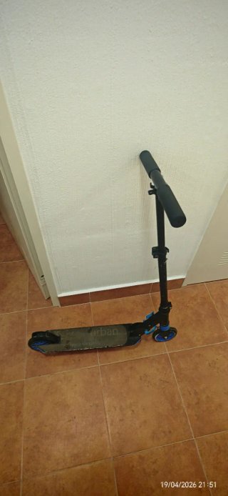 Patinete Plegable Negro y Azul