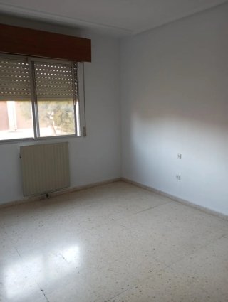 VENTA PISO BUEN ESTADO. AVDA. LIBERTAD. BENAVENTE
