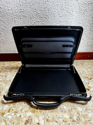 Maletín Samsonite Negro