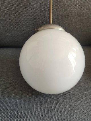 Lampadario vintage vetro opalino bianco
