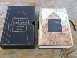 Los Pilares De La Tierra, libro de Ken Follet