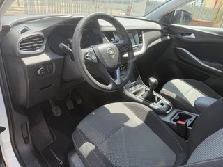Opel Crossland X 2018