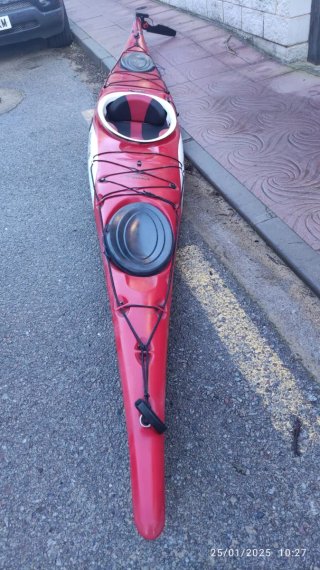 Kayak de mar ligero y rápido