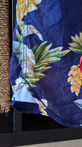 Camiseta Hawaiana Alcott Talla M