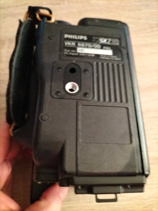 Videocámara VHS Philips VKR6870