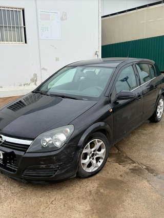 Opel Astra 2004