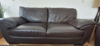 OFERTA NATUZZI Sofás 3+2 plazas de piel con mesa