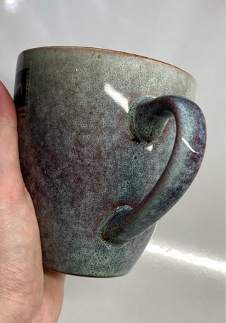 Tazas La Mediterránea verdes y moradas